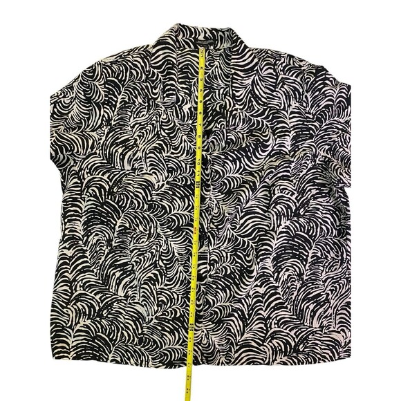 Notations Top With Attached Camisole Woman's Size 3XL Black White Geometric - Picture 6 of 11